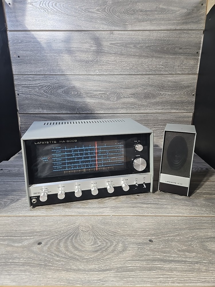 Lafayette HA-800B Solid State Communications Receiver  W/ HE- 48C Speaker Tested