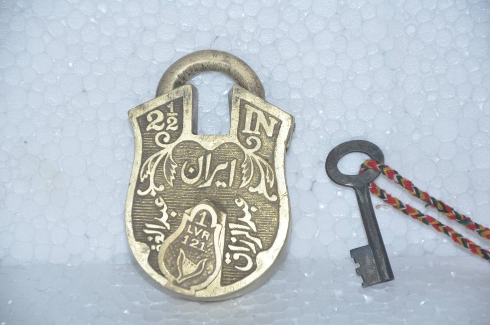 Vintage Brass Handcrafted Lines Engraved Solid Padlock