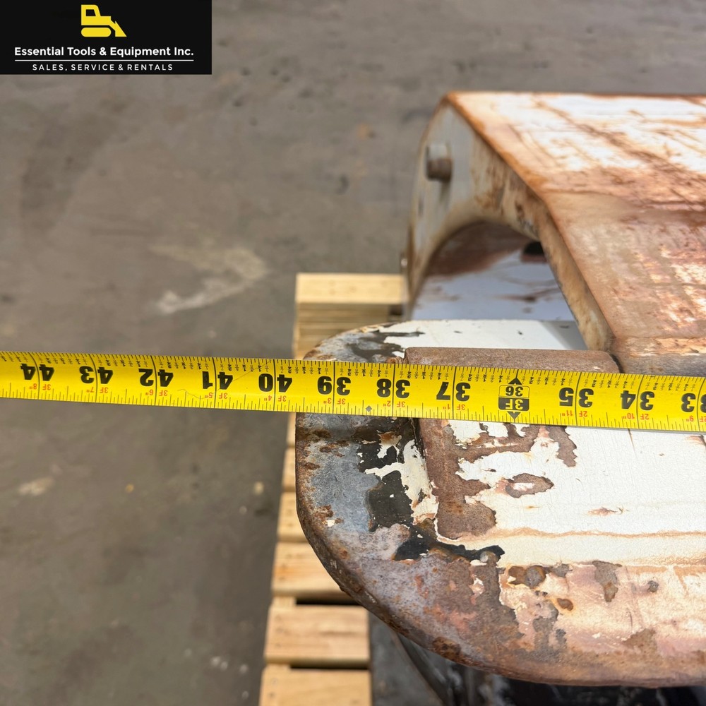 Cascade Rotating Paper Roll Forklift Clamp Class IV 4