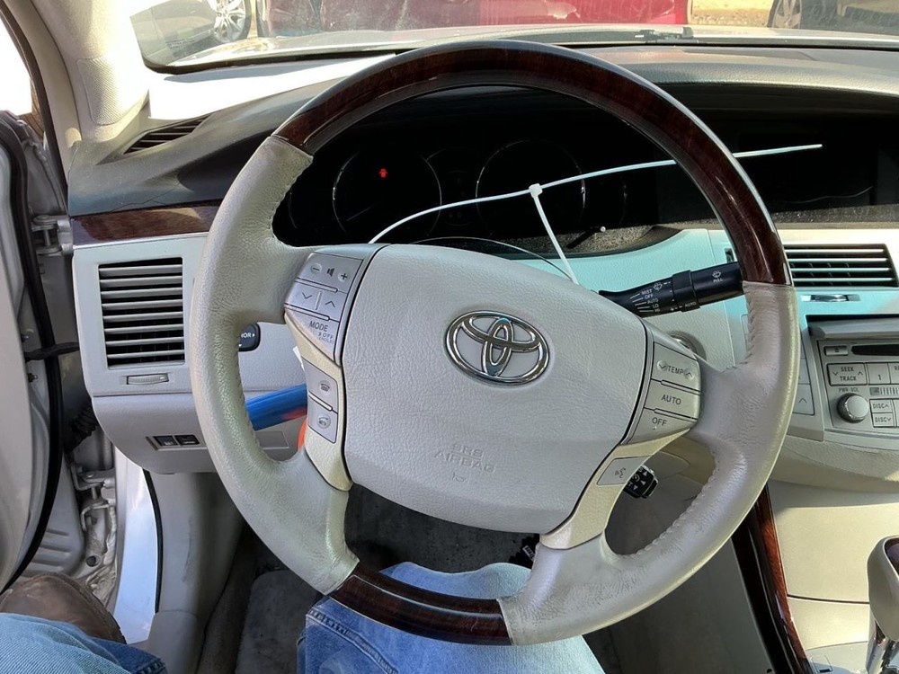 AVALON 2008 Glove Box 4972292