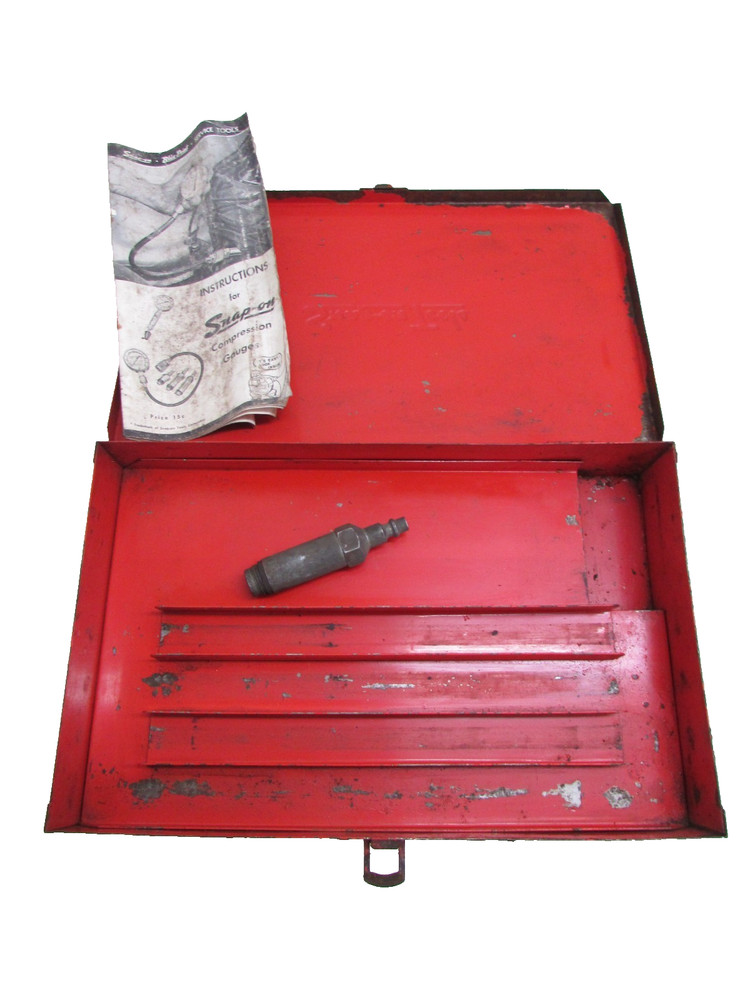 VINTAGE SNAP ON TOOLS METAL CASE FOR COMPRESSION GAUGE