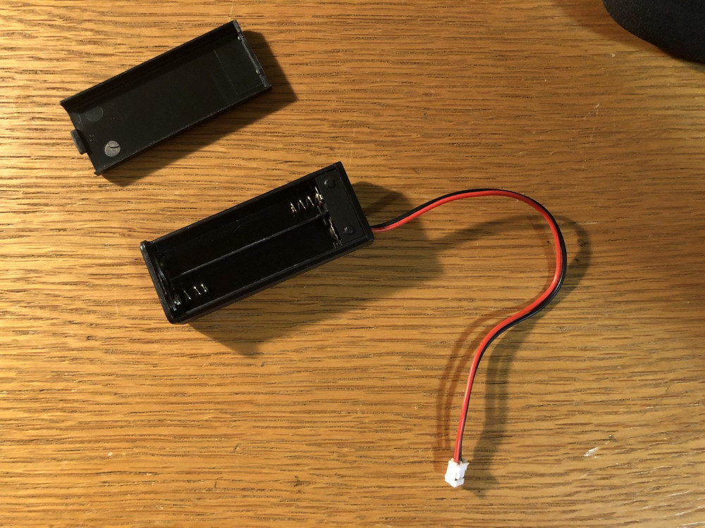 micro:bit v2 kit (battery case, banana cables, case, and bag)