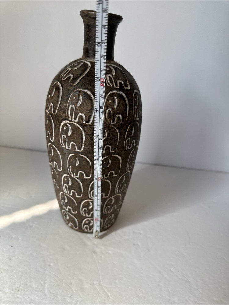 Beautiful Handmade Elephant Dry Flower Vase.