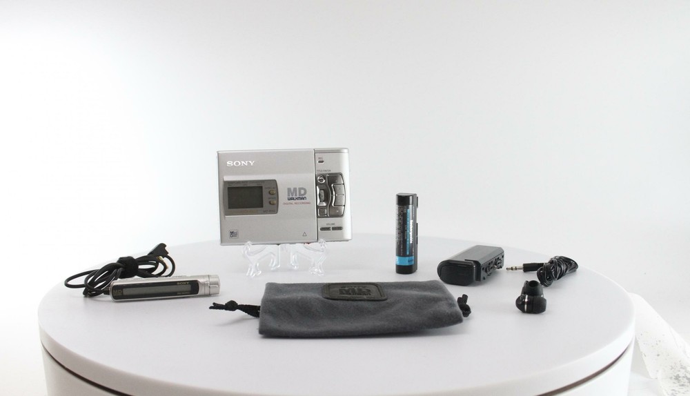 Sony Minidisc Recorder - Silver (MZ-R50/S)