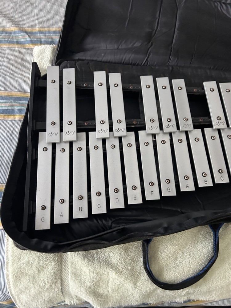 CB Percussion Xylophone 30 Key Instrument Mallets with Stand & Case