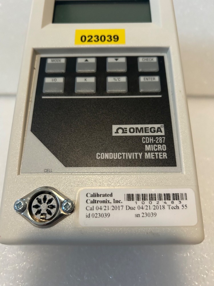 Omega CDH-287 Micro Conductivity Meter NEW!!