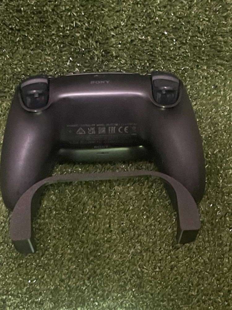 Minimalist PS5 Controller Stand 3D Printed Floating Display Holder for DualSense