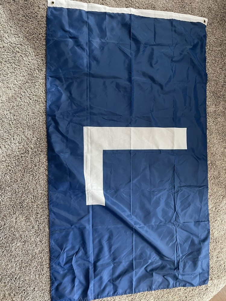 Chicago Cubs Lose Blue "L" Flag
