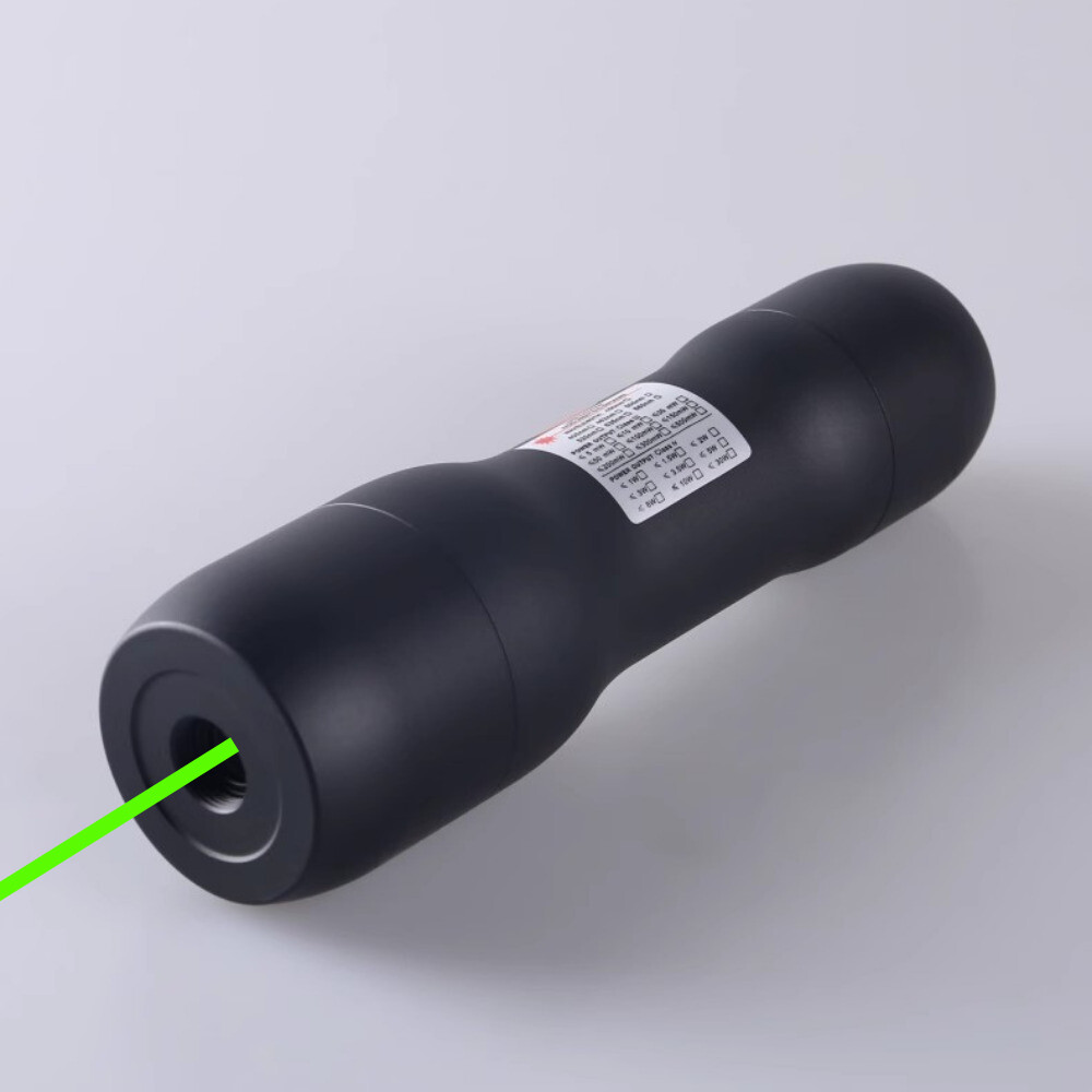 Waterproof Focusable GR Laser Pointer 520nm Visible Beam Dot Spot Diving GWP8