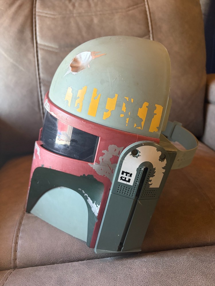 Star Wars Boba Fett Helmet Untested Missing Back Half
