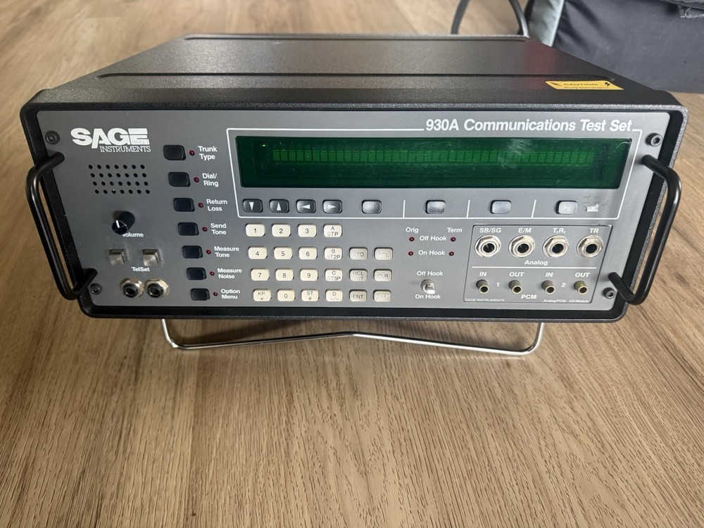 SAGE Instruments 930A communitions test set