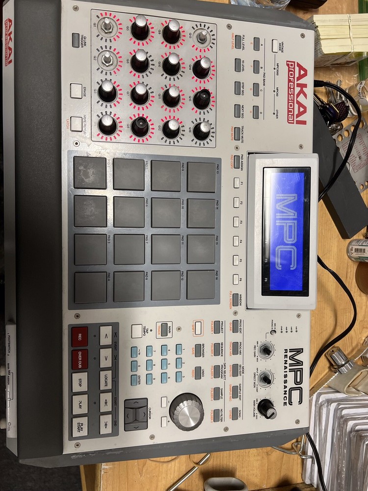 Akai MPC Renaissance Fully Integrated Midi Controller