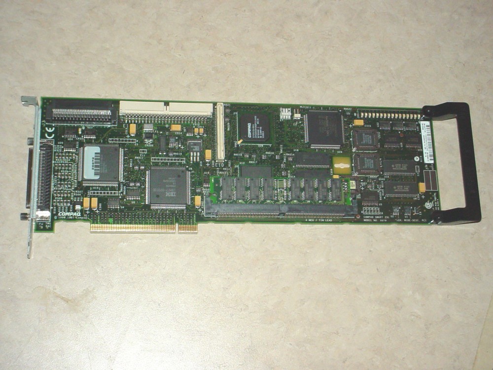 VINTAGE COMPAQ SMART 2SL ARRAY CONTROLLER PCI  MODEL # X079 SPARE # 242777-001