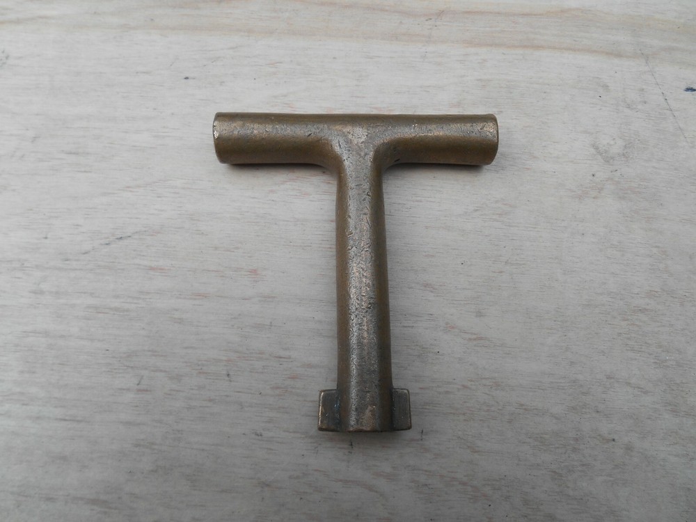 VTG SOLID BRASS T- WRENCH