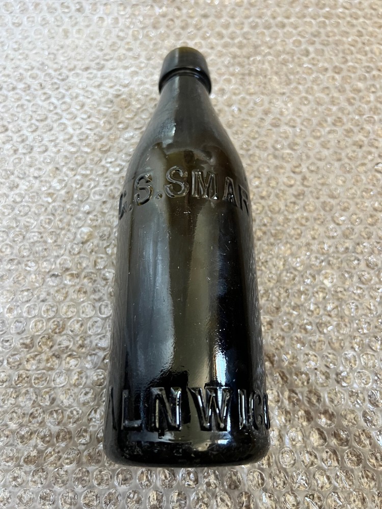 Beer Bottle G S Smart Alnwick