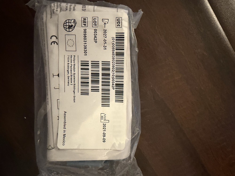 Philips HeartStart FRX Defibrillator Kit