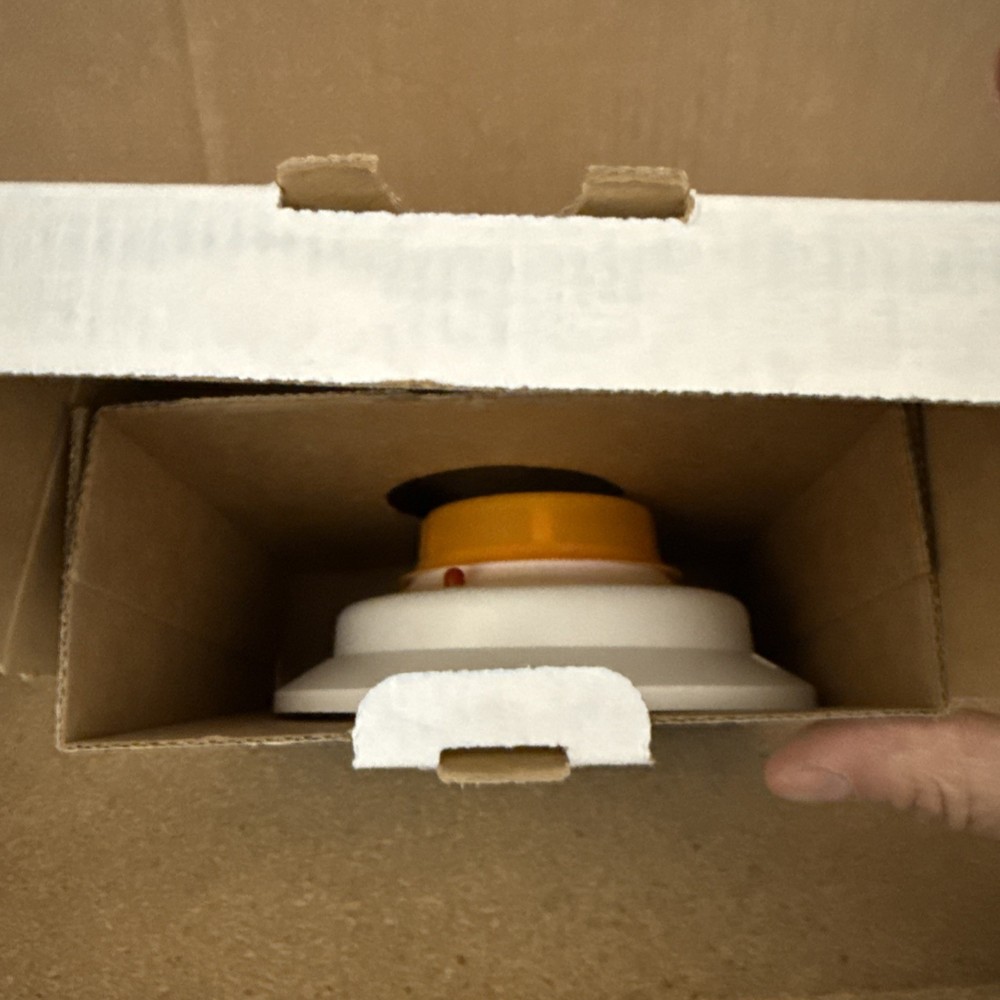 System Sensor 2W-B Smoke Detector 2-Wire White - Same Day Shipping- NEW