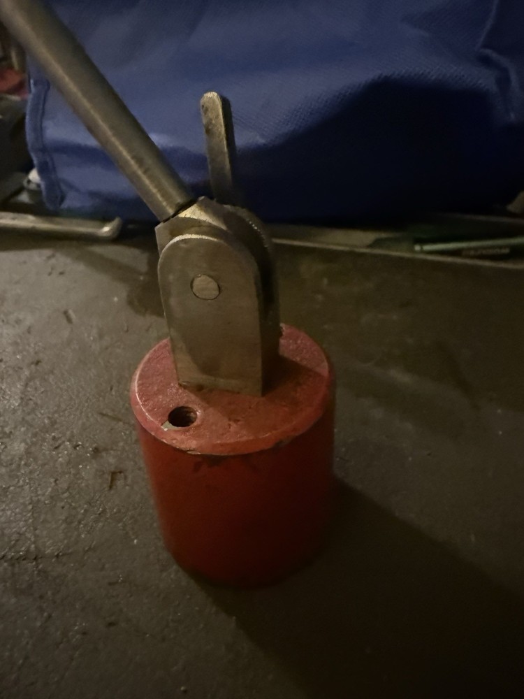 SHARS MINI UNIVERSAL MAGNETIC BASE INDICATOR HOLDER %2