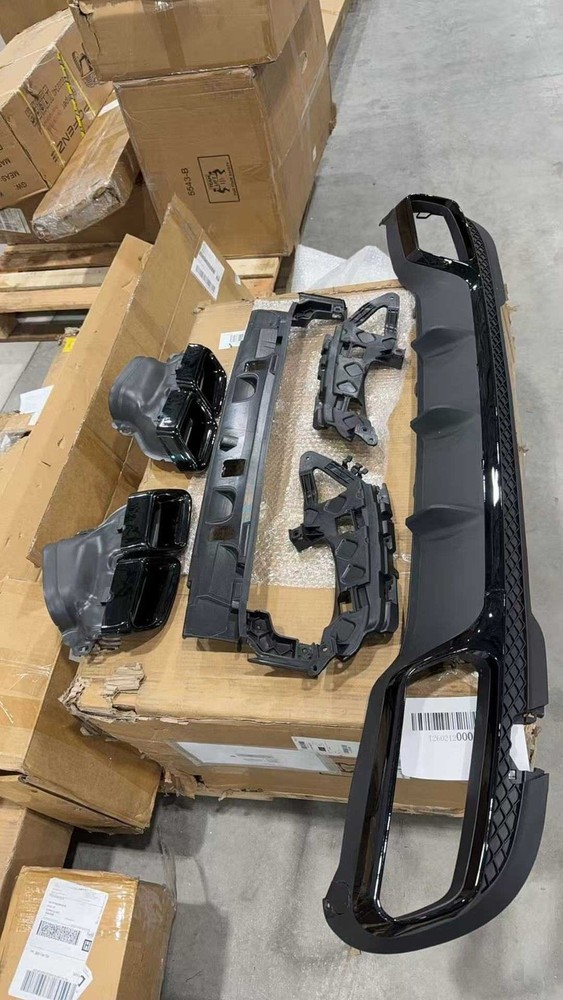 For Mercedes Benz E-Class W212 E350 2014-15 Rear Diffuser E63 Style+Exhaust Tips