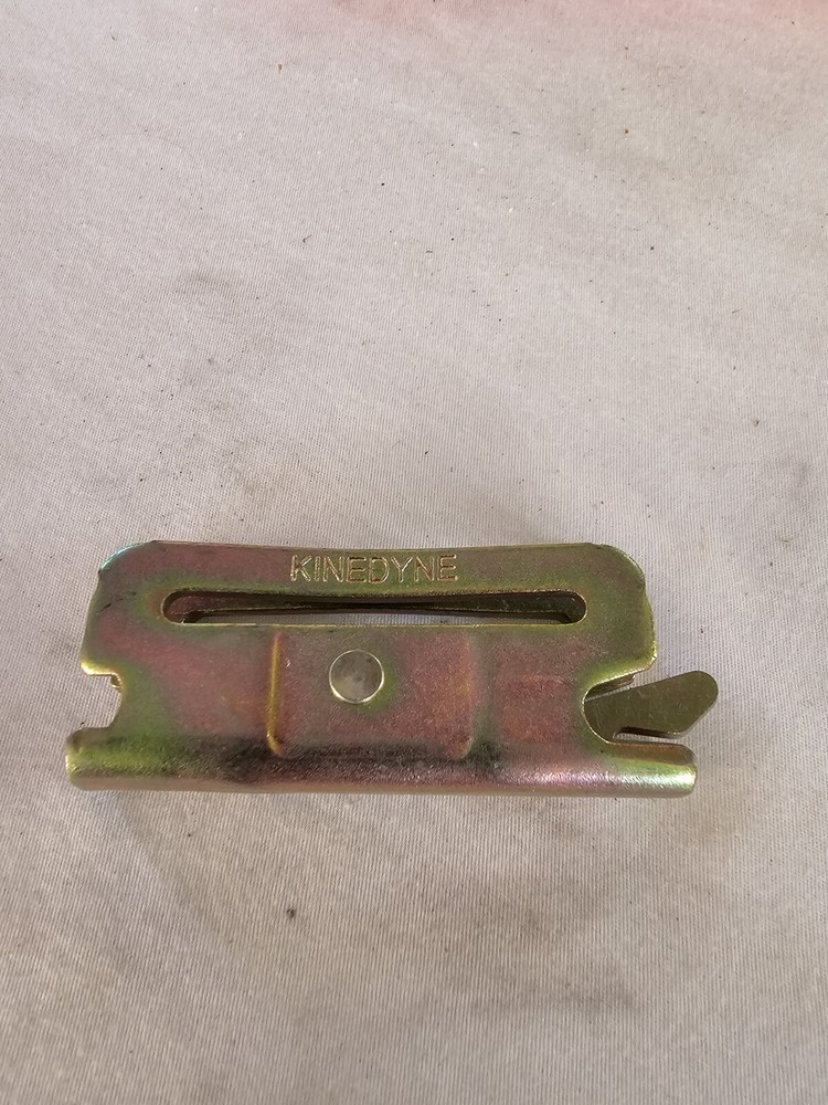 Kinedyne Spring Loaded Strap Cargo Clip Brackets FE8306-1