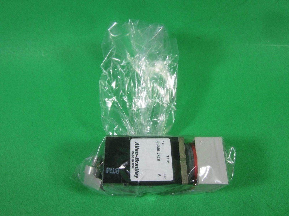 Allen-Bradley Pushbutton Selector Switch -- 800MS-JG2BB Ser: C -- New