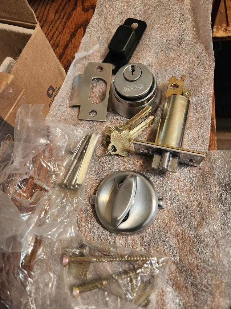Schalge B250P 626 2-3/4" back set gate lock locksmith