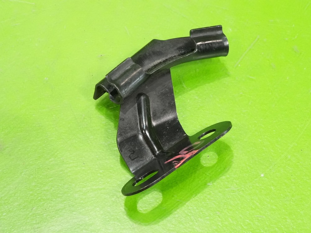 02-06 RSX OEM throttle cable bracket support