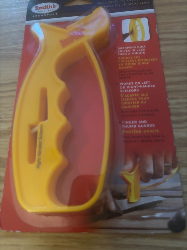 SMITH 10 SECOND SHARPENER MODEL 19002 YELLOW BRAND NEW