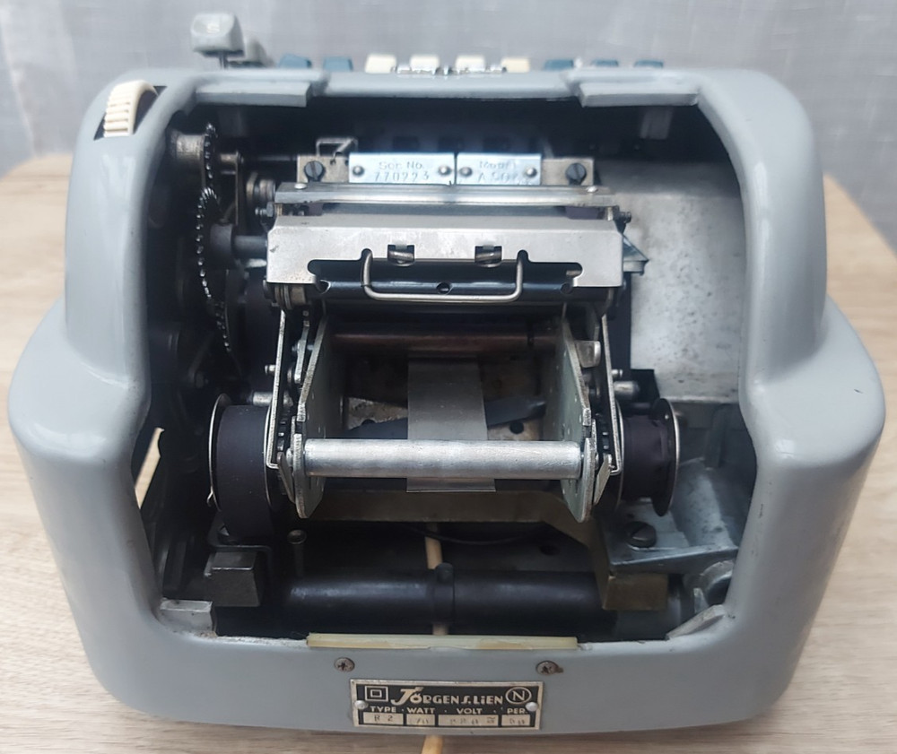 Vintage Jörgen S.Lien Adding Machine ADWEL Untesteb