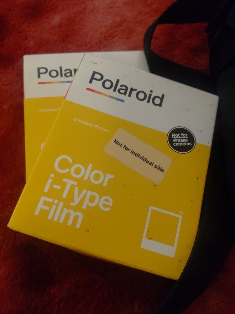 Polaroid PRD9028 Autofocus I-type Instant Camera - Black