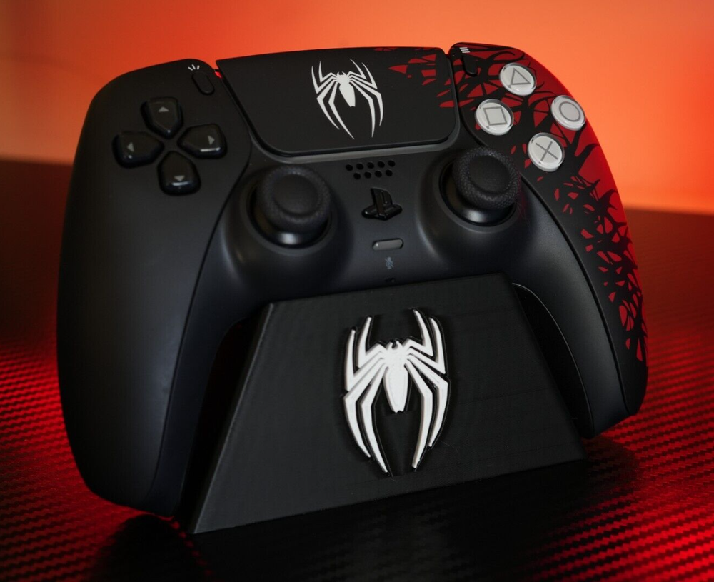 PlayStation 5 Controller STAND Black White spider PS3 PS4 compatible 3d Print