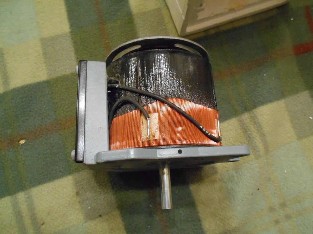 Superior Electric Powerstat 216BU Variable Autotransformer