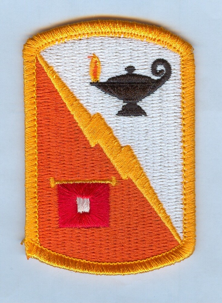 NEW ISSUE SSI:  15th SIGNAL BRIGADE SHOULDER PATCH ... MINT