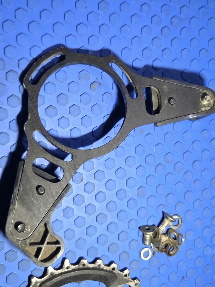 Gamut ISCG 05 32t Chainguide + 32t Chainring