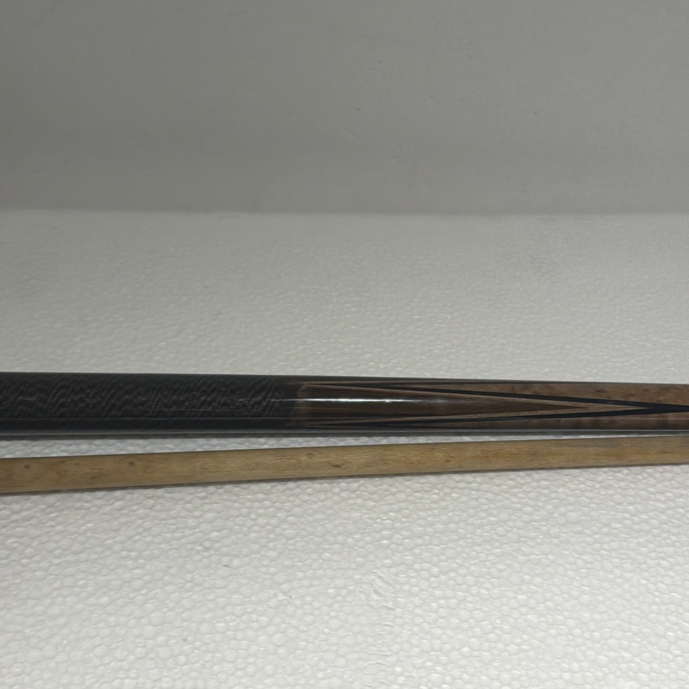 Used PADICO billiard cue 58”