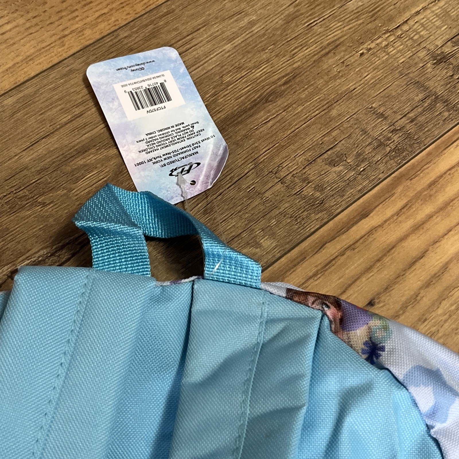 Disney Frozen Backpack NWT Outside Zipped Pocket