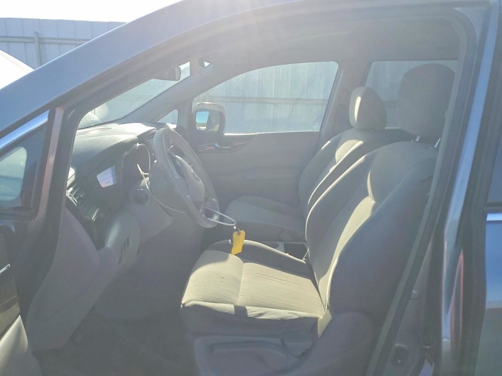 QUEST 2016 Glove Box 5034368