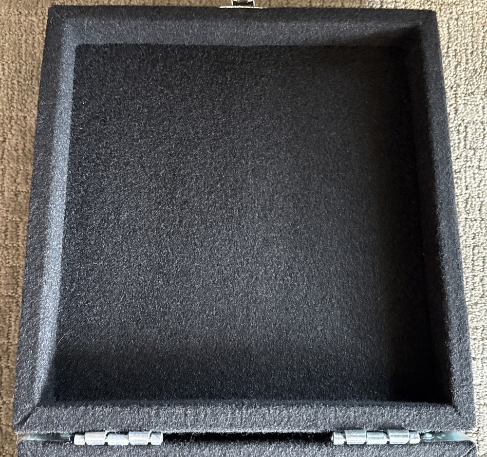 Grundorf CD Case DCV-112/BK Four Rows 2 Rows Compact Excellent Condition
