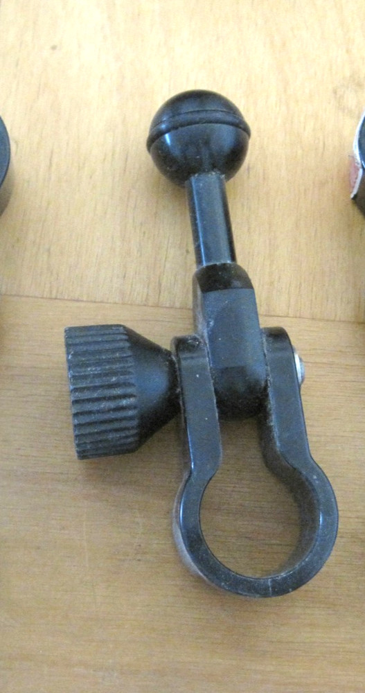 Torch Clip For Scuba Diving- Focus Torch Flashlight Holder