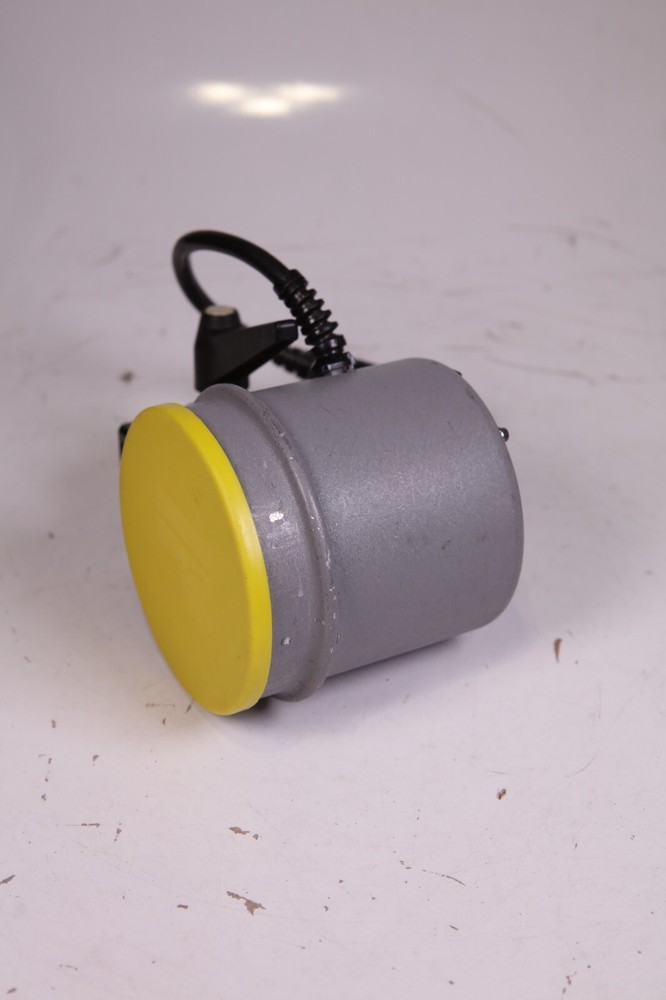 Dynalite 2040 Blower Cooled Flash Head READ LISTING