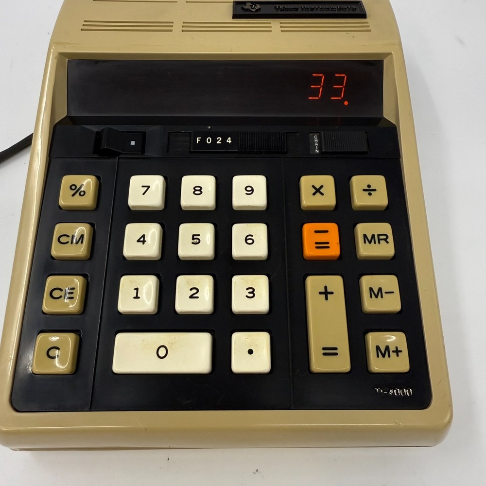 Vintage Texas Instruments Electronic Calculator TI-4000; #2 doesnt work