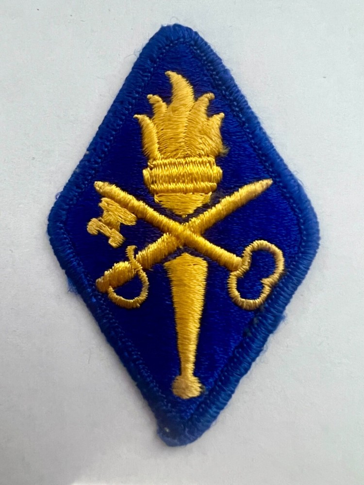 Quartemaster Training And Command US Army Patch