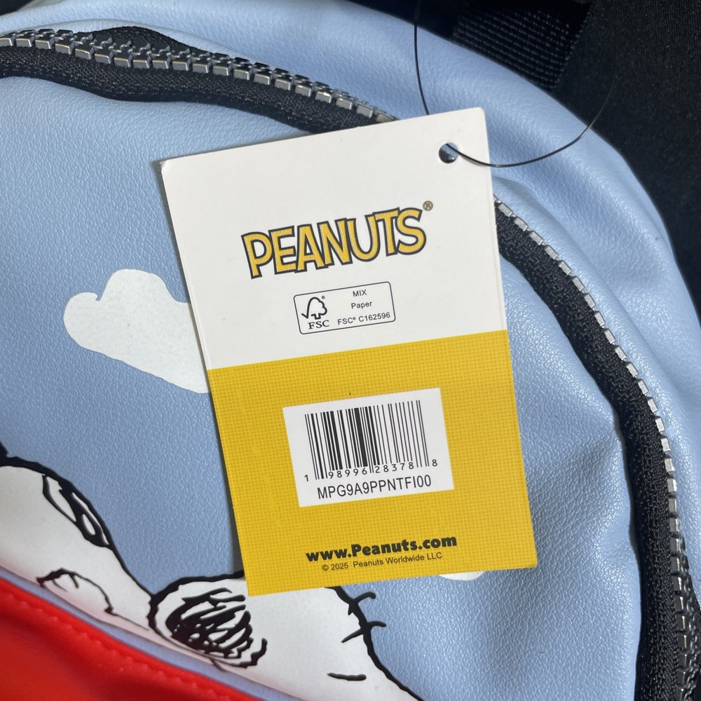 Peanuts Snoopy mini Backpack New with tags Red Doghouse