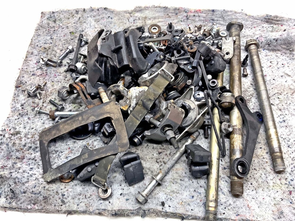 2015 Yamaha MT-07 Assorted Nuts, Bolts & Fixings