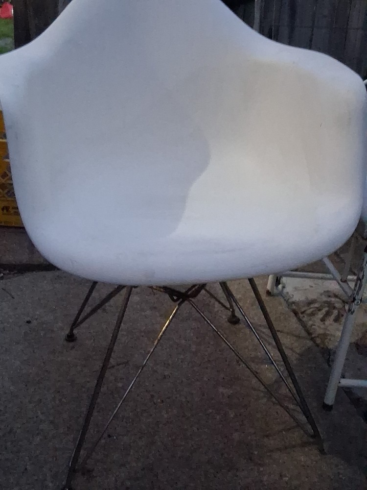 charles and ray eames chair