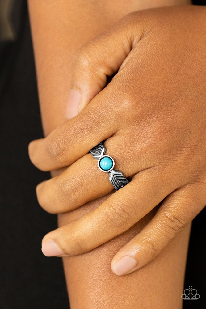 NEW Paparazzi adjustable ring AWESOMELY ARROW DYNAMIC blue bead