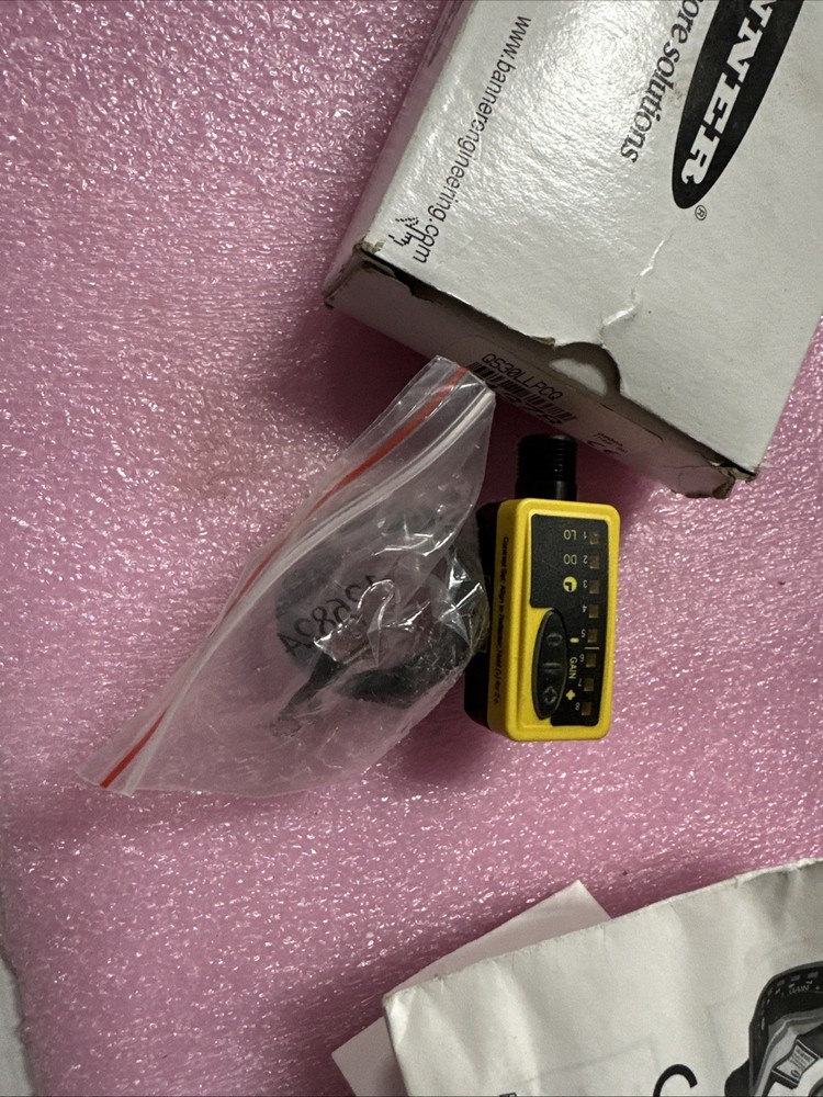 Banner QS30LLPCQ High Performance Long Range Sensor New