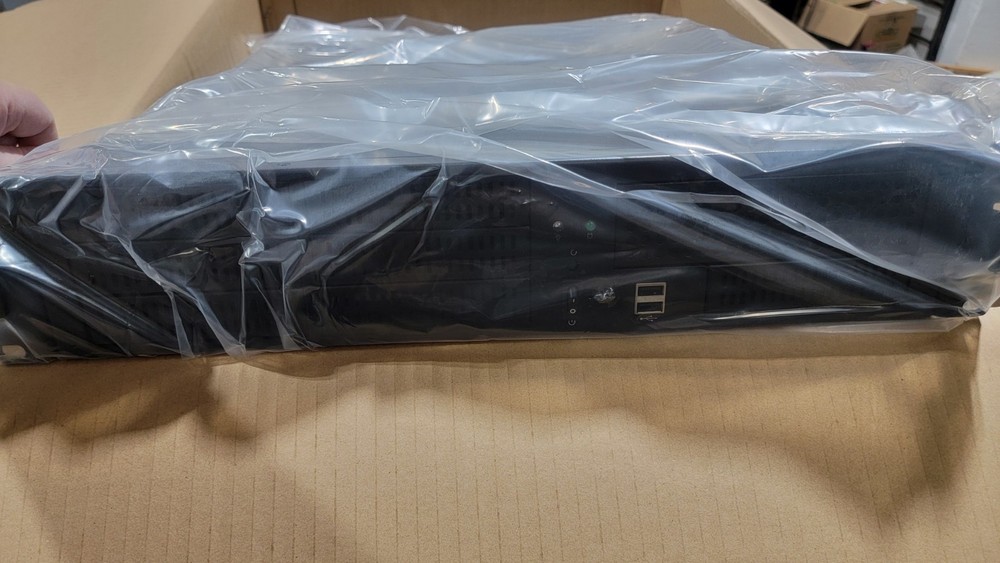 iStarUSA E-207L 2U Rackmount Chassis