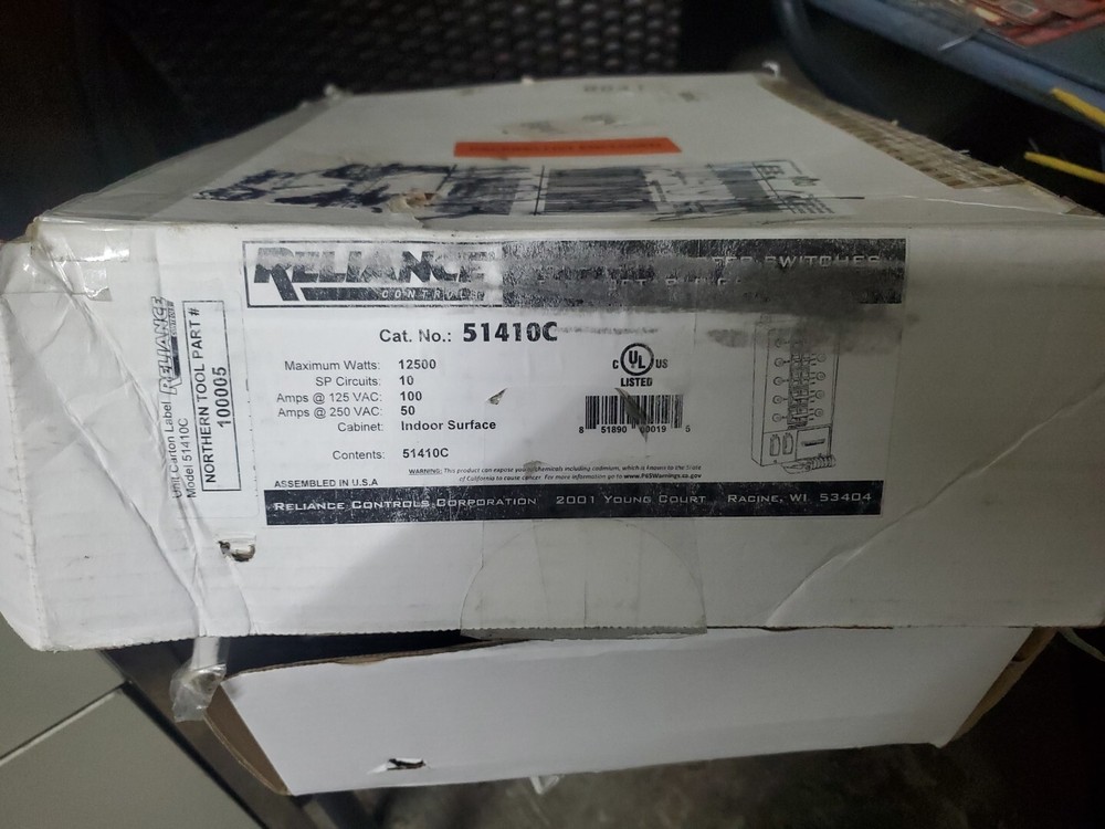 Reliance Loadside Prewired Generator Transfer Switch, 10 Circuits, 125/250