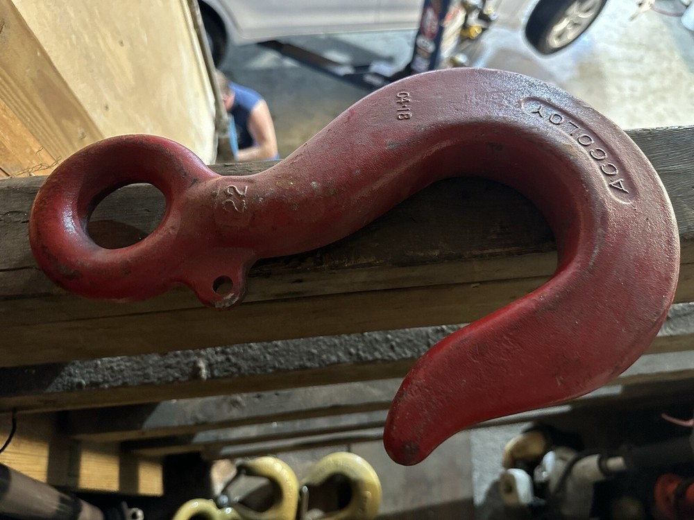 CRANE HOOK (NO LATCH!!!!) (No Box /No Papers)